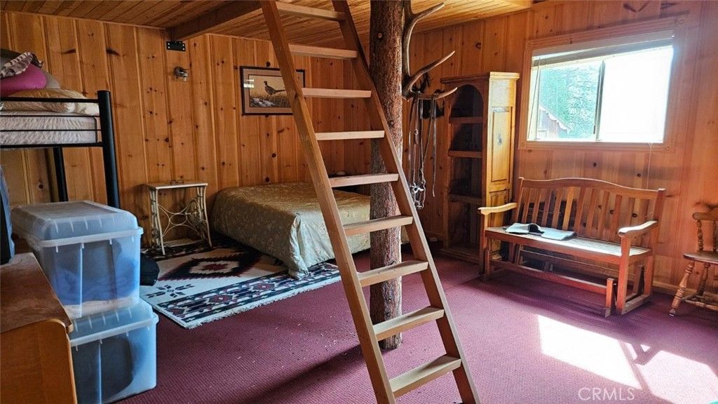 Image 41 of property listing at 46336 Silvertip, North Fork, CA 93643