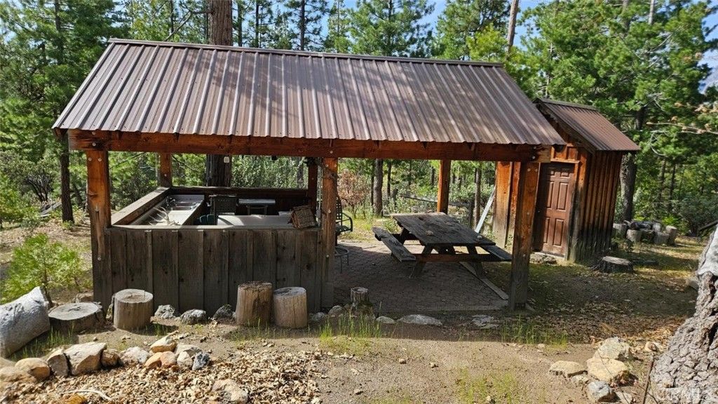 Image 67 of property listing at 46336 Silvertip, North Fork, CA 93643