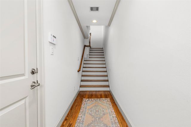 3302 Audley Street 124, Houston, TX 77098