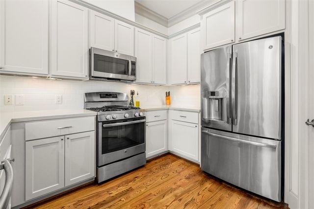 3302 Audley Street 124, Houston, TX 77098