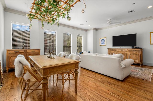 3302 Audley Street 124, Houston, TX 77098