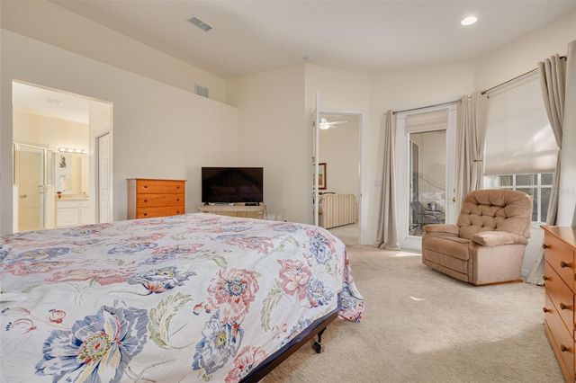 656 SPRING LAKE CIRCLE, Tarpon Springs, FL 34688