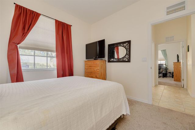 656 SPRING LAKE CIRCLE, Tarpon Springs, FL 34688