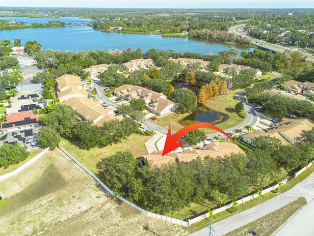 656 SPRING LAKE CIRCLE, Tarpon Springs, FL 34688