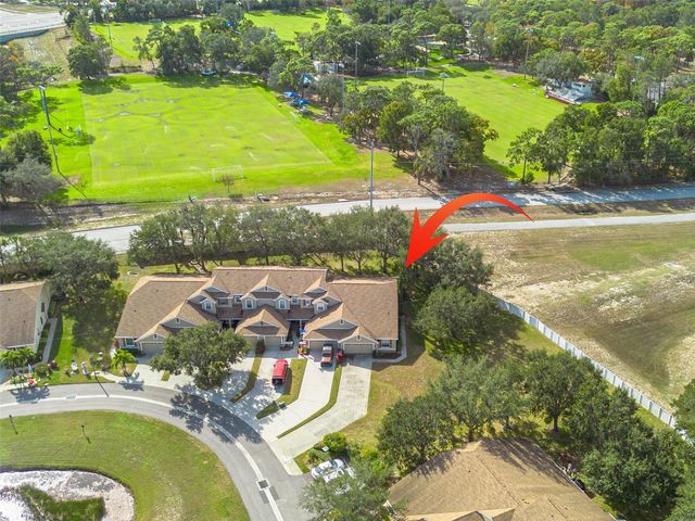 656 SPRING LAKE CIRCLE, Tarpon Springs, FL 34688