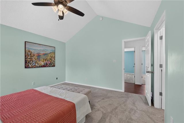 706 Holiday Drive, Lansing, KS 66043