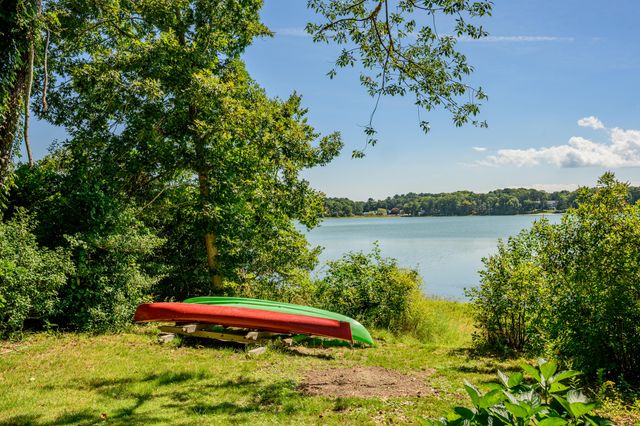 32 Reid Lane, Marstons Mills, MA 02648