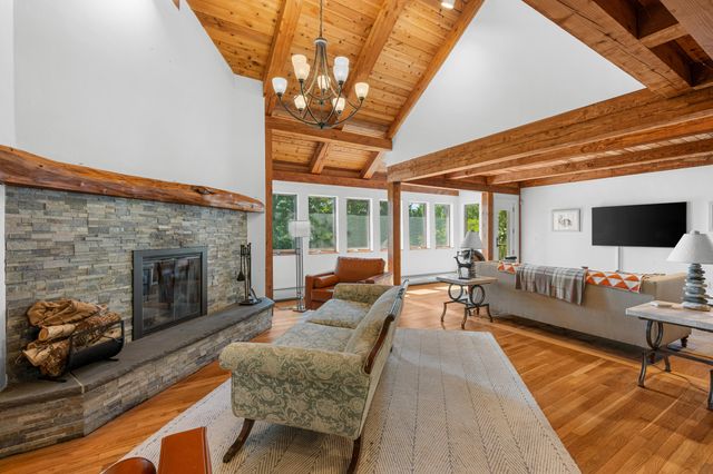 32 Reid Lane, Marstons Mills, MA 02648