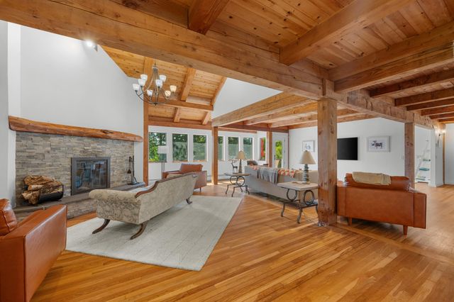 32 Reid Lane, Marstons Mills, MA 02648