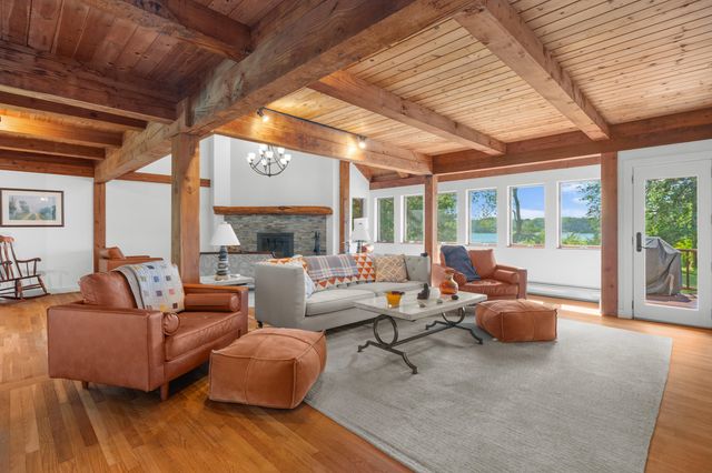 32 Reid Lane, Marstons Mills, MA 02648