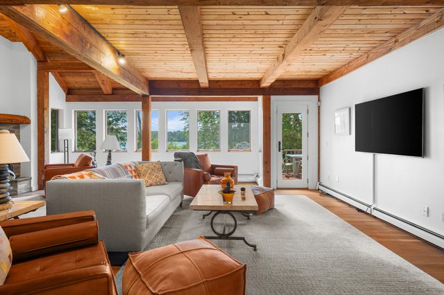 32 Reid Lane, Marstons Mills, MA 02648