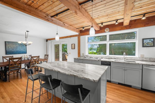 32 Reid Lane, Marstons Mills, MA 02648