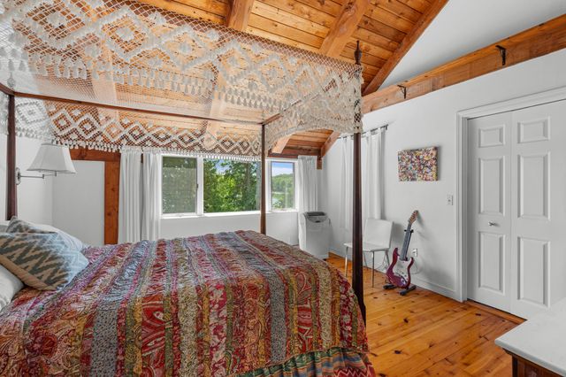 32 Reid Lane, Marstons Mills, MA 02648