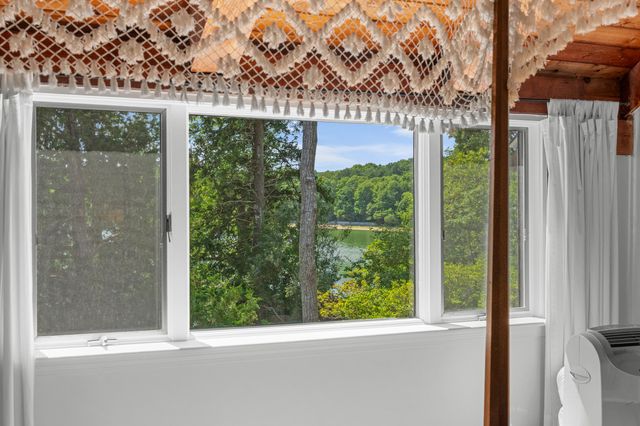 32 Reid Lane, Marstons Mills, MA 02648