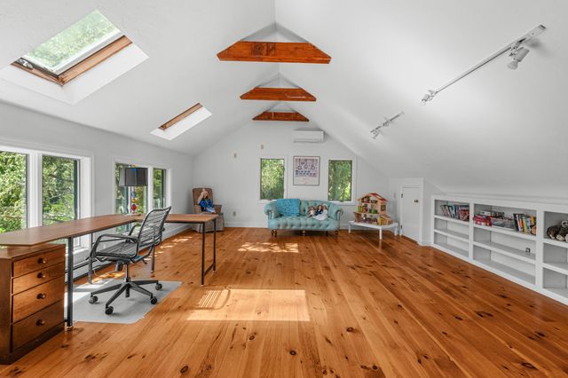 32 Reid Lane, Marstons Mills, MA 02648