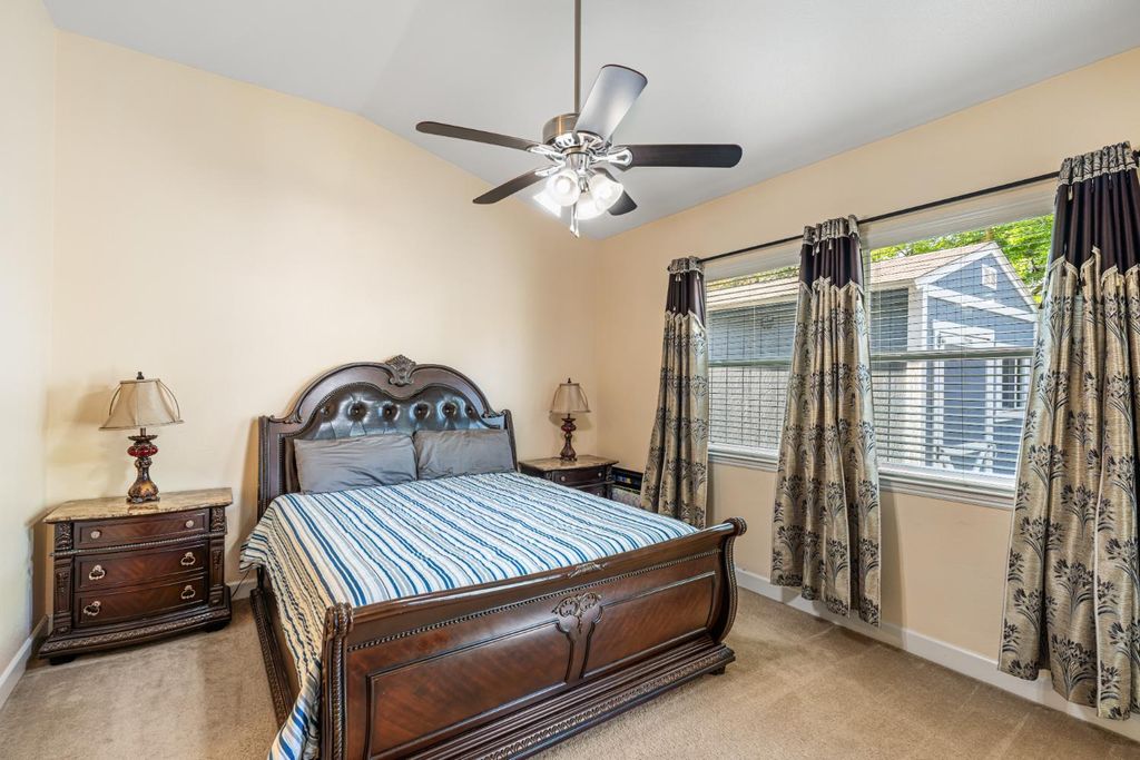 Image 37 of property listing at 6265 W Menlo Avenue, Fresno, CA 93722