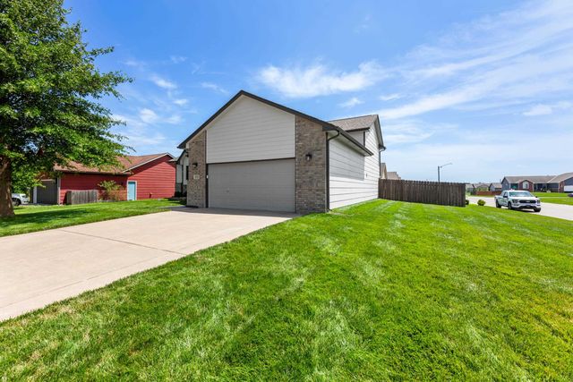 5317 W 44th ST S, Wichita, KS 67215