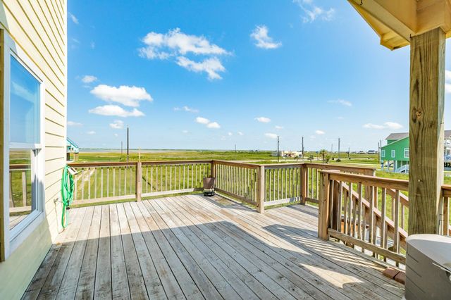 2032 Blue Water Highway CR257, Surfside Beach, TX 77541