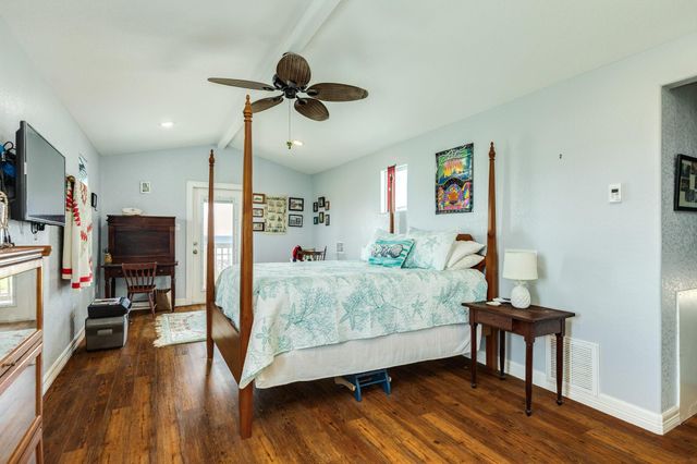 2032 Blue Water Highway CR257, Surfside Beach, TX 77541