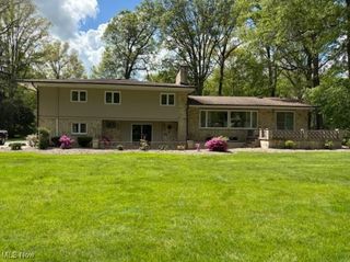 2567 S Canal, Newton Falls, OH 44444