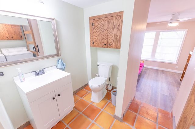 581 Northwood Drive, Point Blank, TX 77364