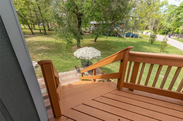 581 Northwood Drive, Point Blank, TX 77364