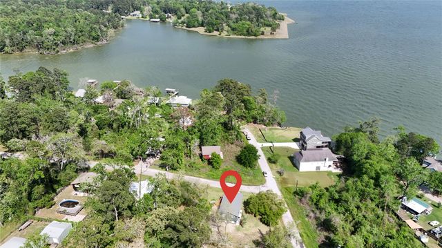 581 Northwood Drive, Point Blank, TX 77364