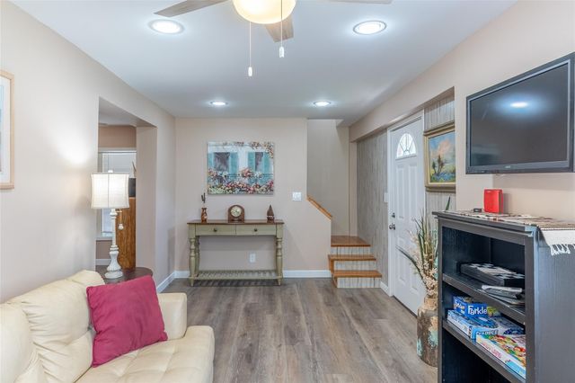581 Northwood Drive, Point Blank, TX 77364