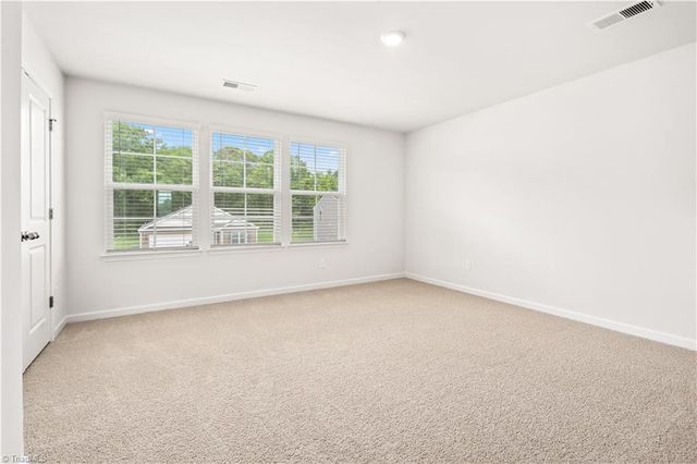 7 Jubilee Court, Greensboro, NC 27406