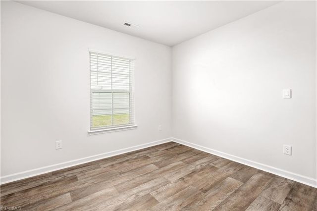 7 Jubilee Court, Greensboro, NC 27406