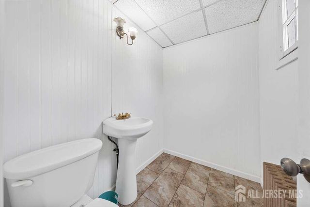 88 Woodbridge Avenue, Sewaren, NJ 07077