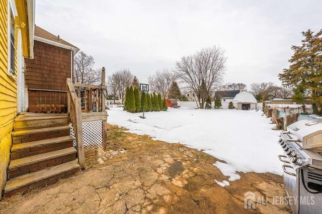88 Woodbridge Avenue, Sewaren, NJ 07077