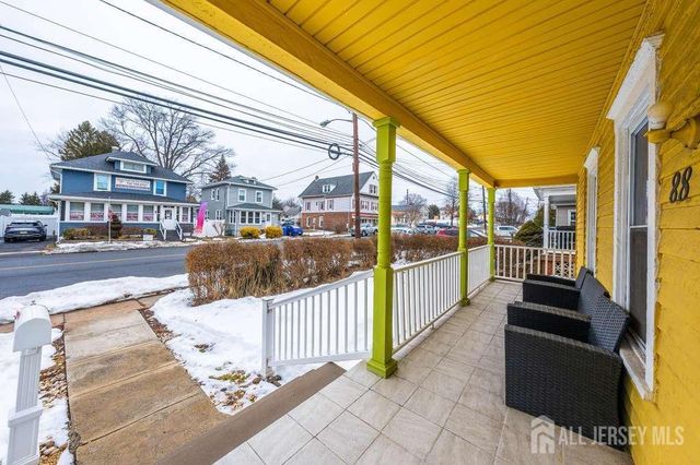88 Woodbridge Avenue, Sewaren, NJ 07077