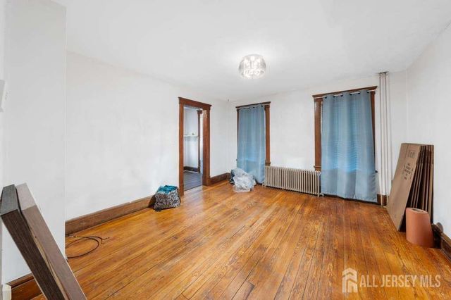 88 Woodbridge Avenue, Sewaren, NJ 07077