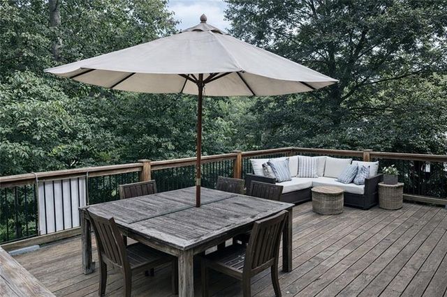 402 Greyfield Drive, Canton, GA 30115