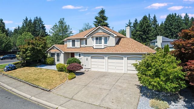 101 Eagle Ridge Drive E, Puyallup, WA 98374