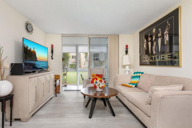 9200 Lime Bay Boulevard 115, Tamarac, FL 33321