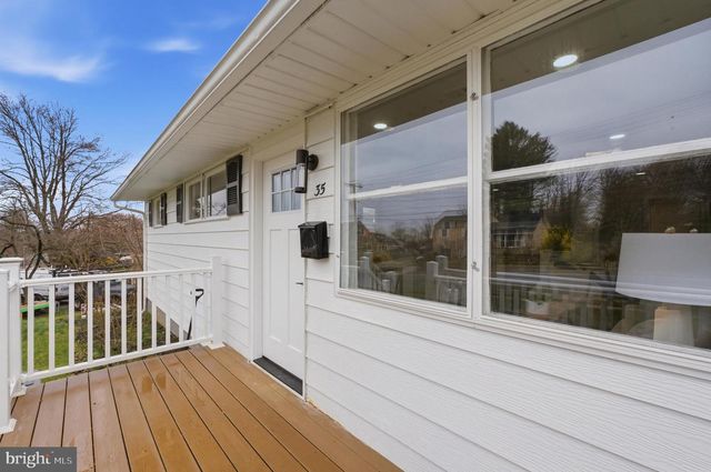 35 TOLLGATE RD, Owings Mills, MD 21117