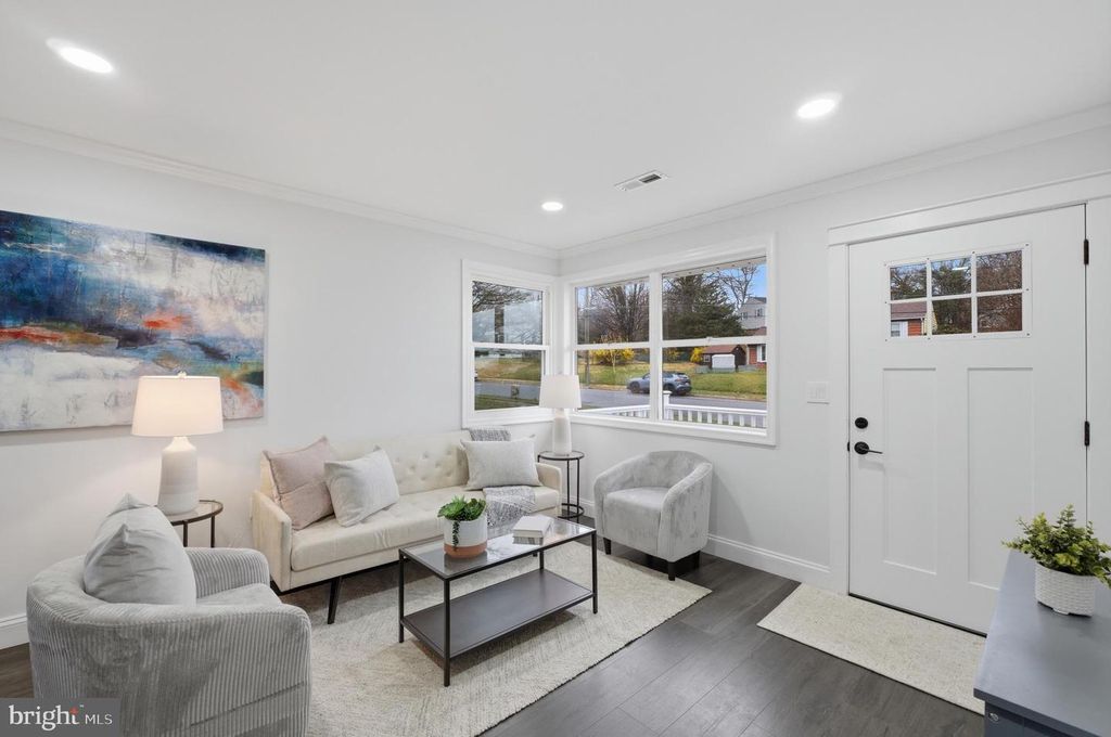 35 TOLLGATE RD, Owings Mills, MD 21117