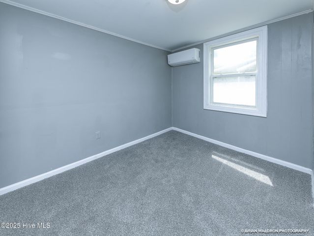 204 Pinewood Avenue, Elizabeth City, NC 27909