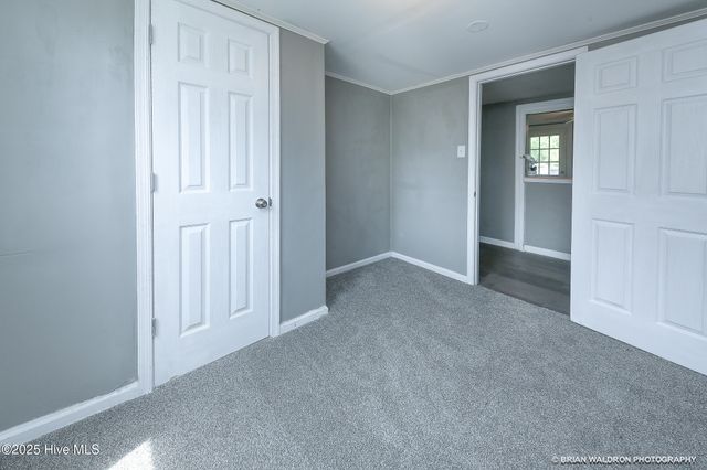 204 Pinewood Avenue, Elizabeth City, NC 27909