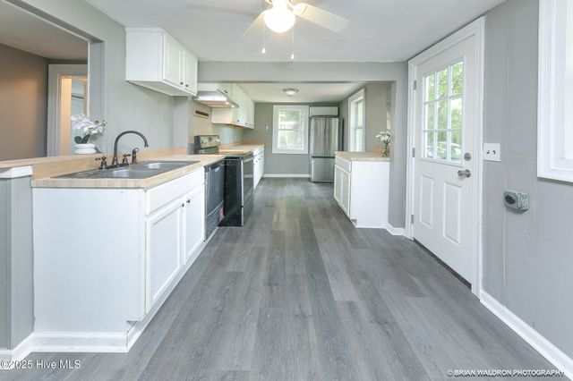 204 Pinewood Avenue, Elizabeth City, NC 27909