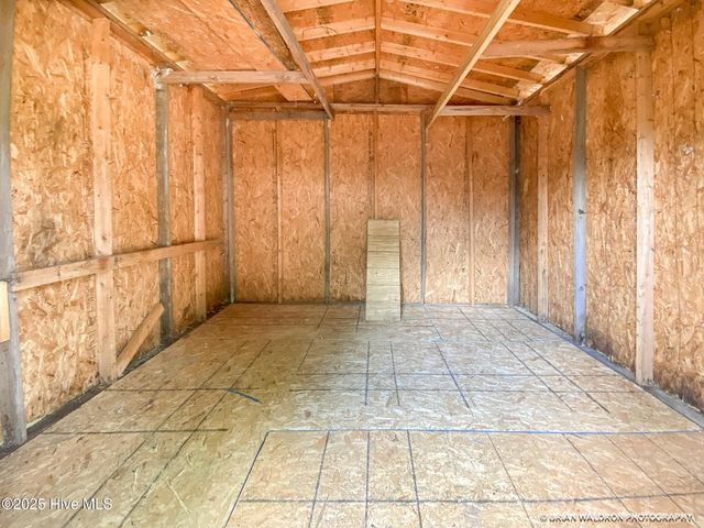 204 Pinewood Avenue, Elizabeth City, NC 27909