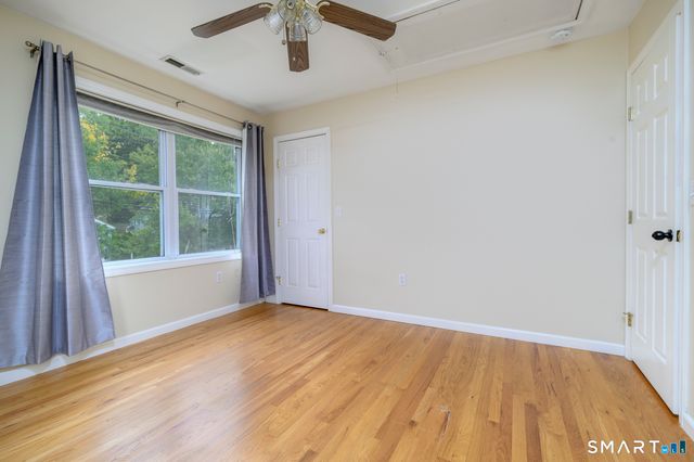 612 Black Rock Turnpike 612, Fairfield, CT 06825