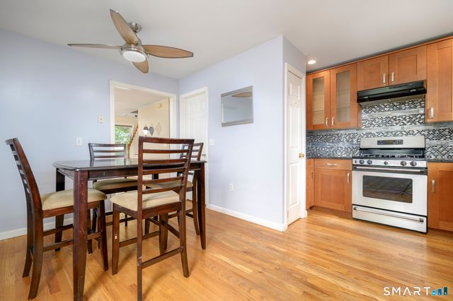 612 Black Rock Turnpike 612, Fairfield, CT 06825