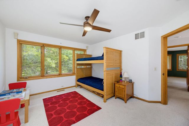 4166 Heatherton Place, Minnetonka, MN 55345