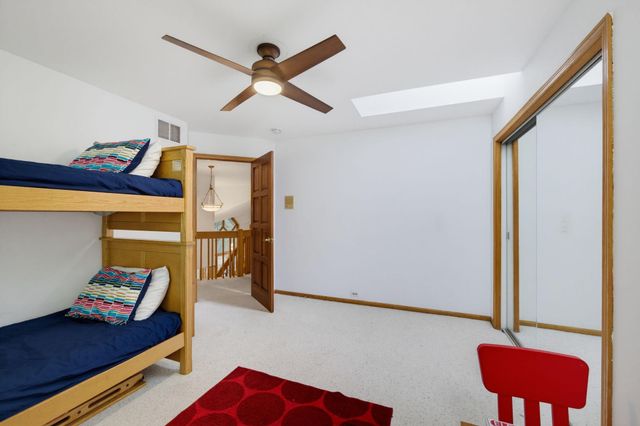 4166 Heatherton Place, Minnetonka, MN 55345