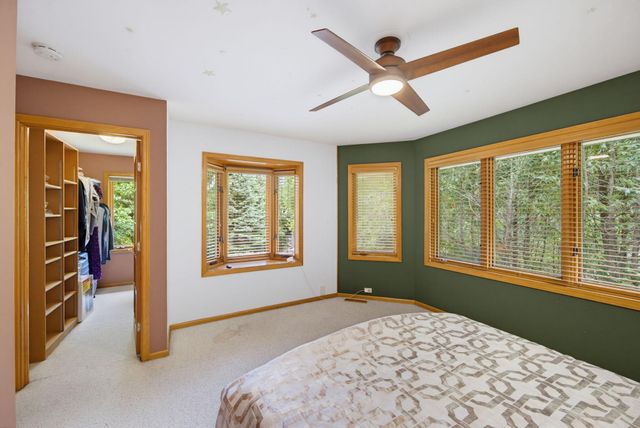 4166 Heatherton Place, Minnetonka, MN 55345