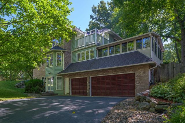 4166 Heatherton Place, Minnetonka, MN 55345