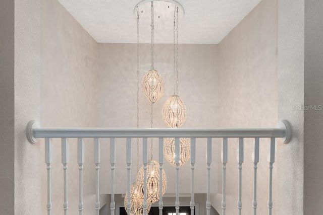 3463 CREEK RUN LANE, Eustis, FL 32736